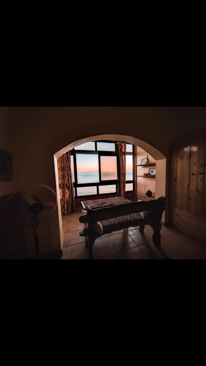 Renzo -   Property 1103