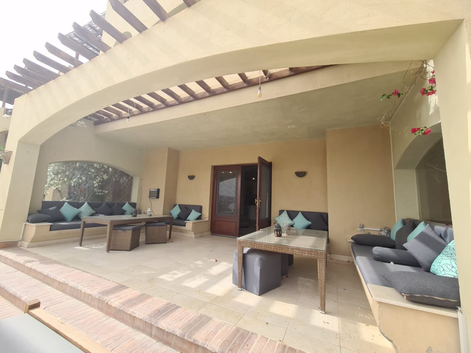 Renzo -   Property 1160