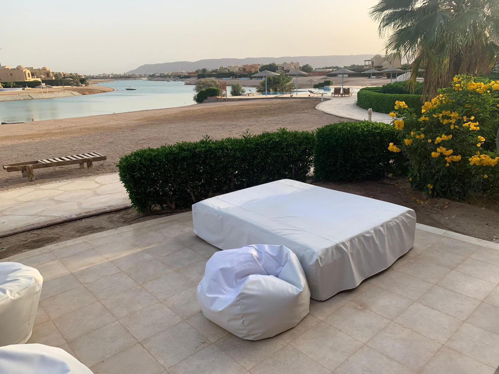 Renzo -   Property 1160