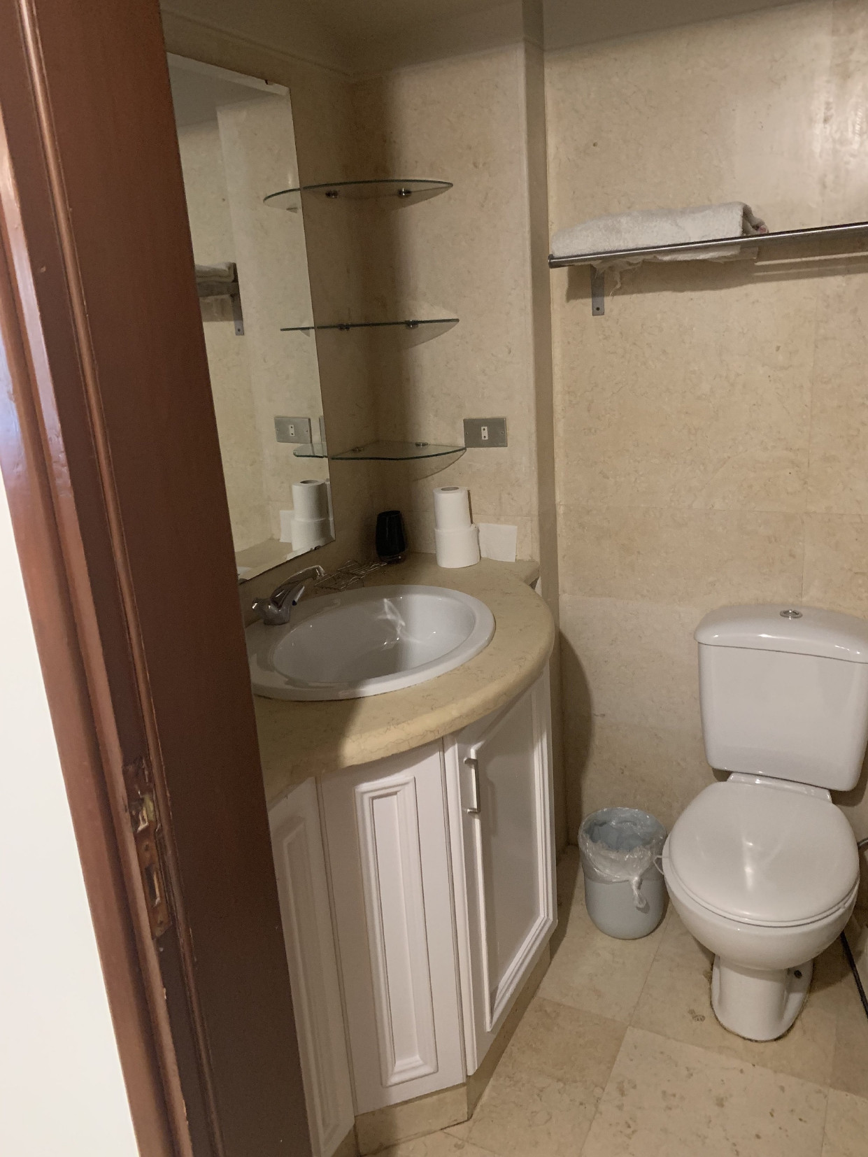 Renzo -   Property 1160