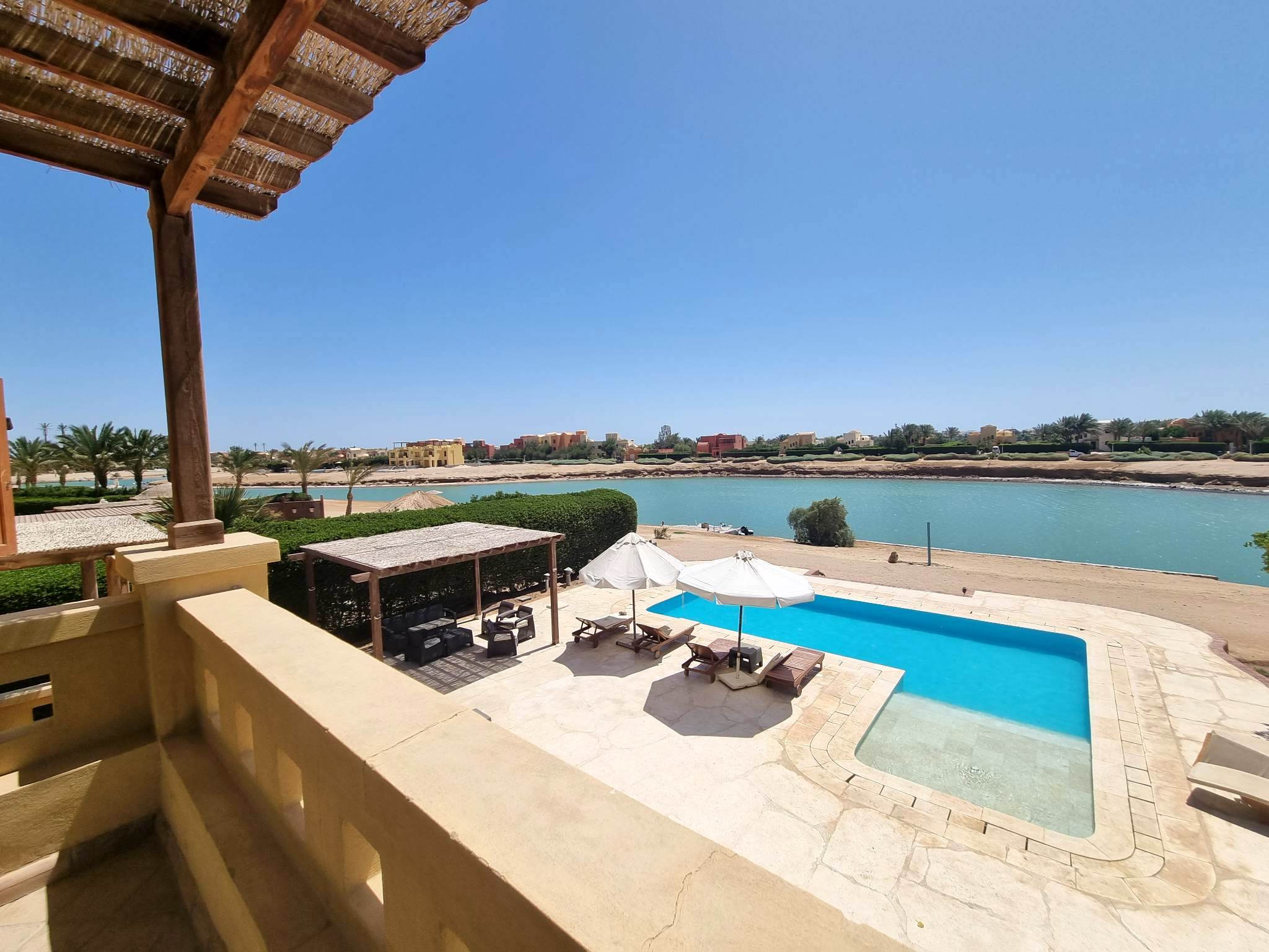 Renzo -   Property 1172