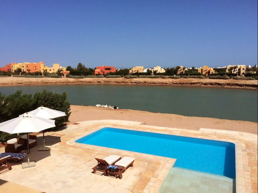 Renzo -   Property 1172