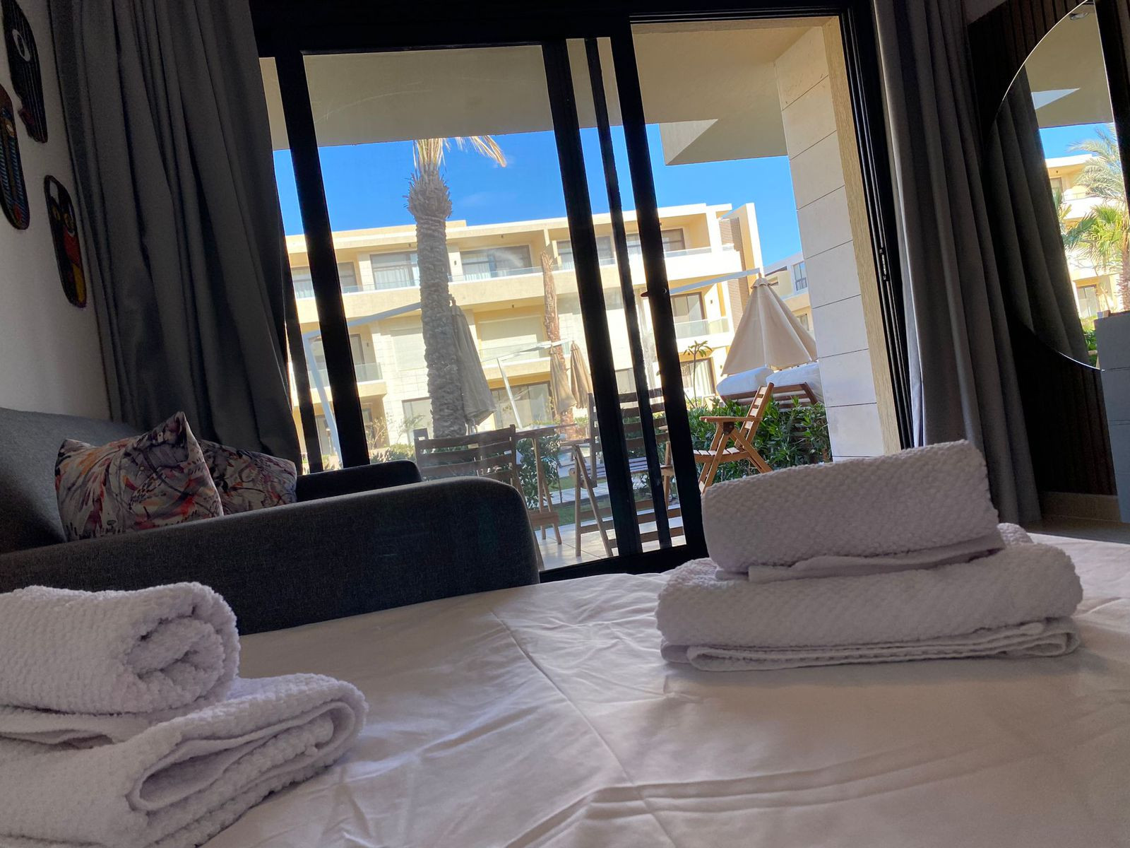 Renzo -   ground floor studio at G cribs for rent