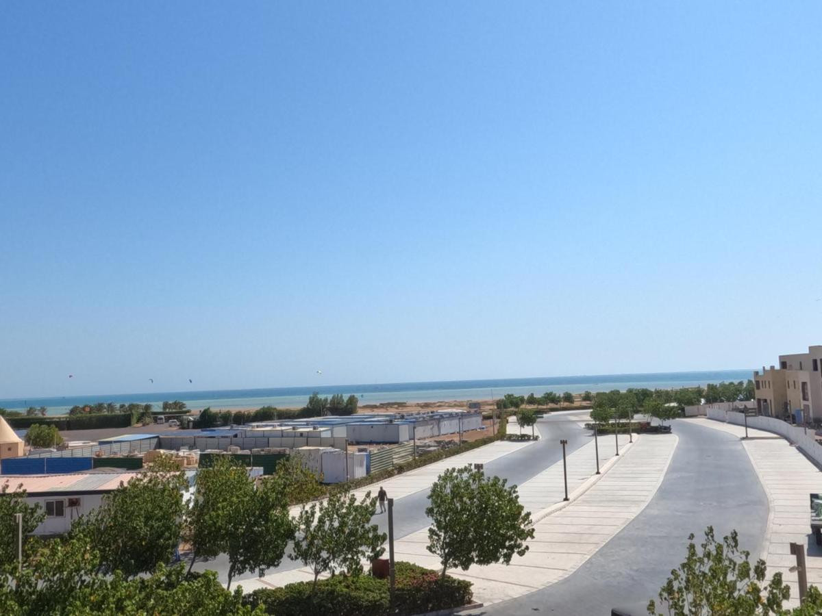 Renzo -   Property 1196