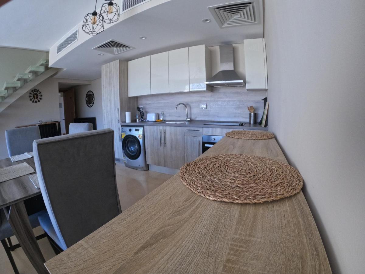 Renzo -   Property 1196