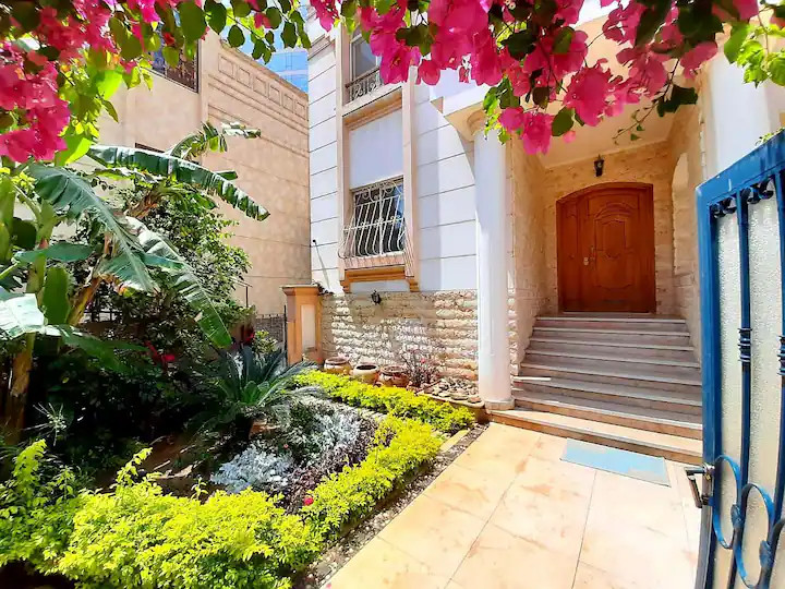 Renzo -   Property 1199