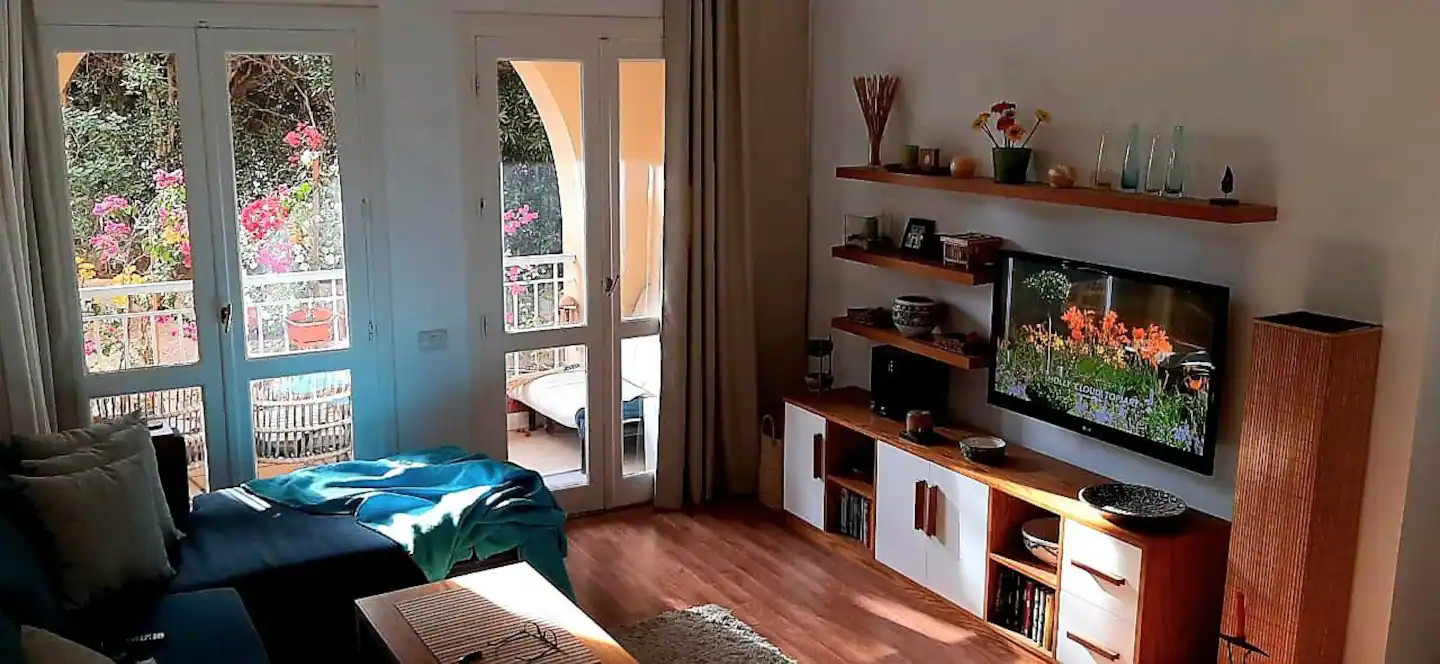 Renzo -   استوديو في مارينا