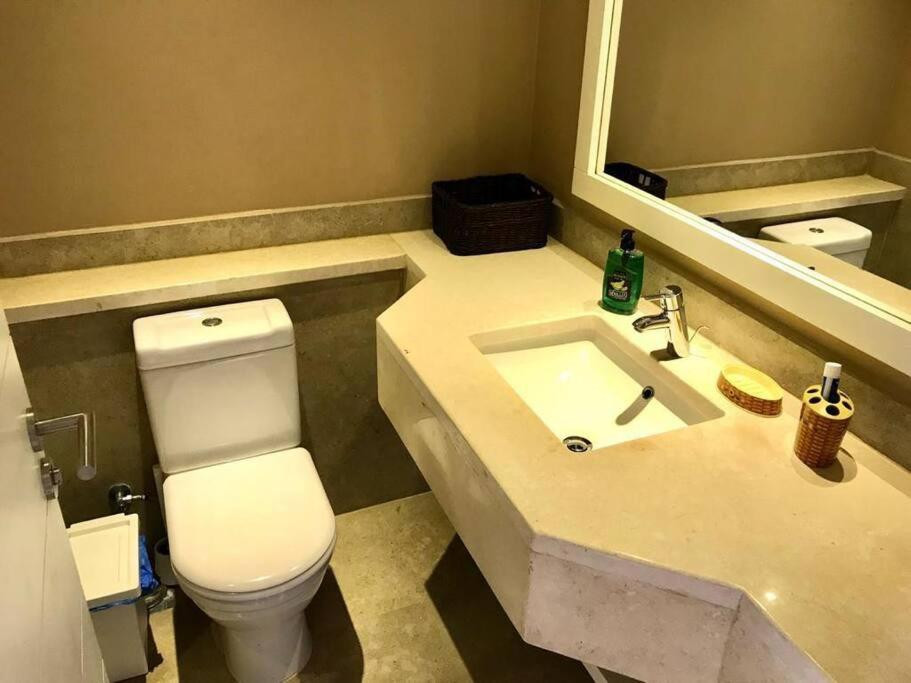 Renzo -   Property 1225