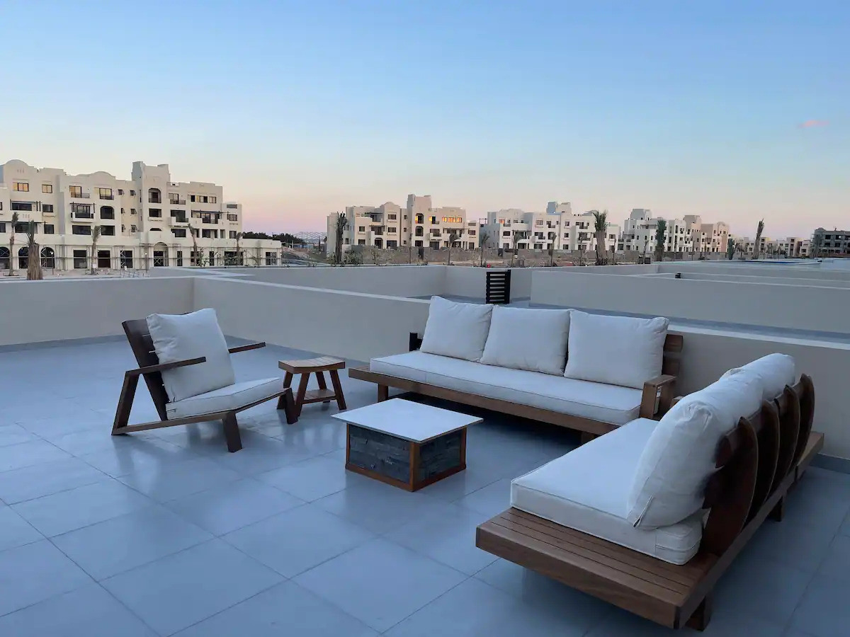 Renzo -   Property 1229