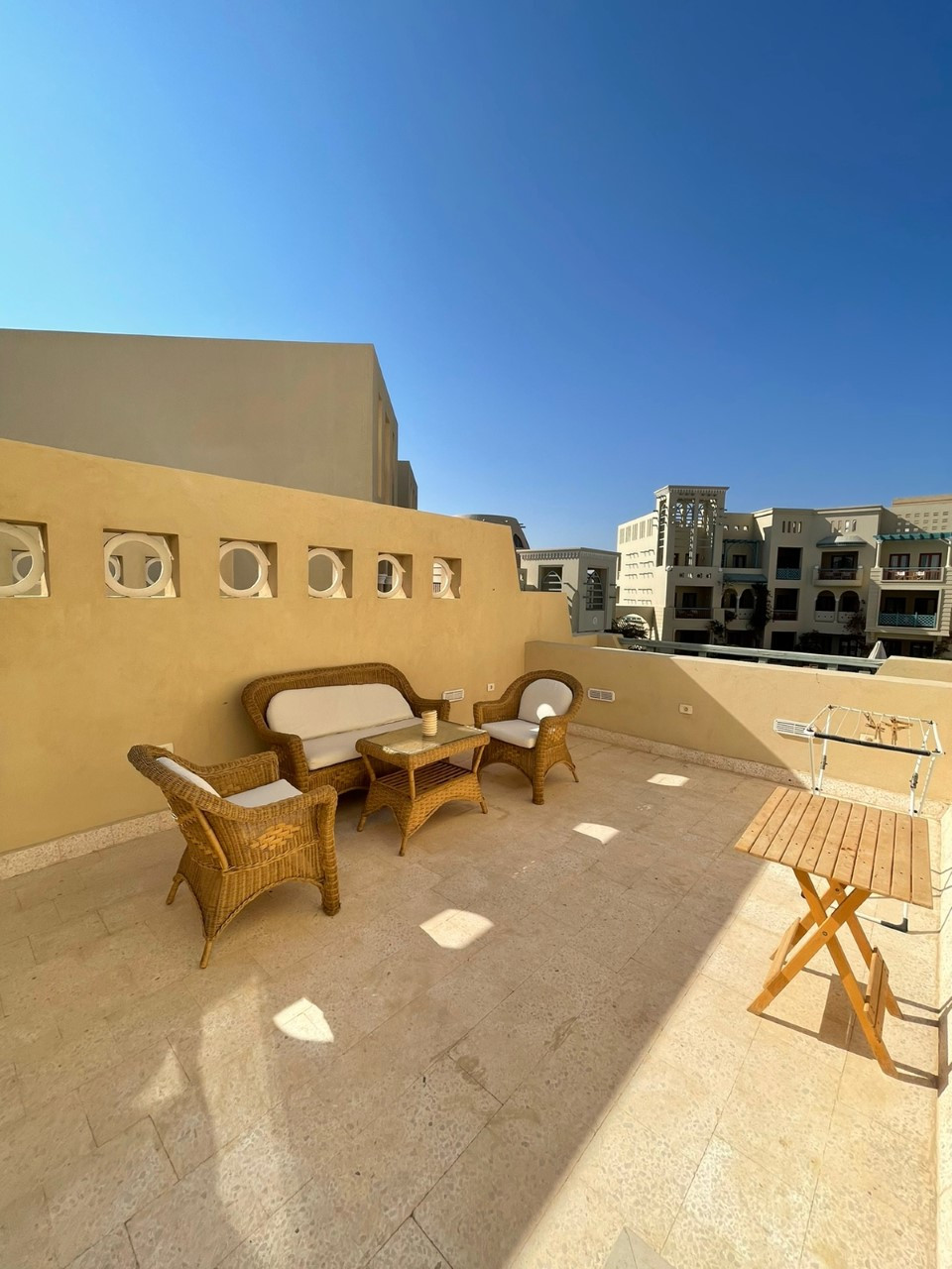 Renzo -   Property 1232