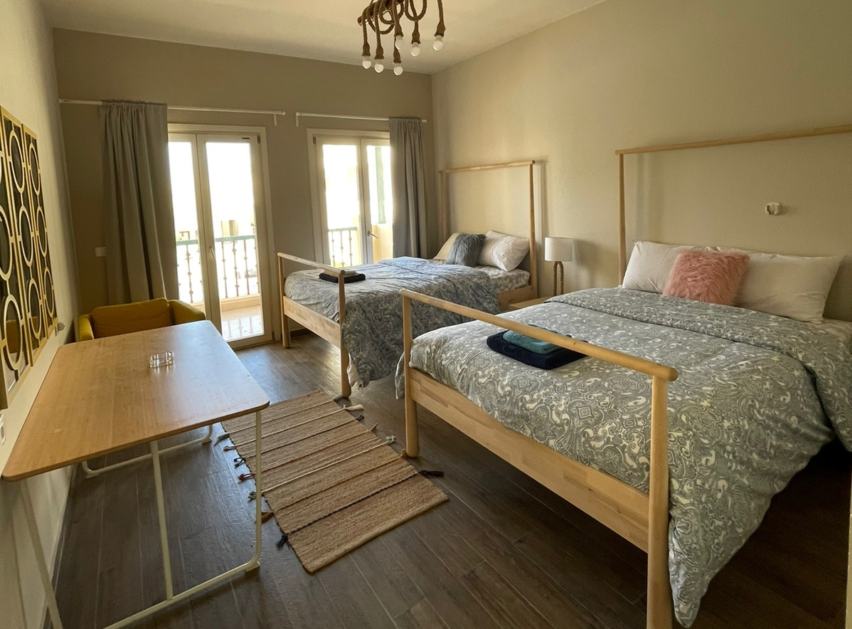 Renzo -   Property 1232