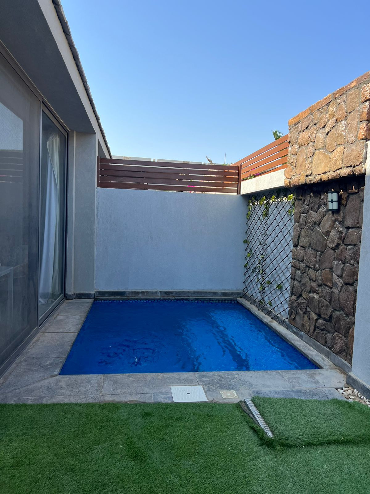 Renzo -   Property 1238