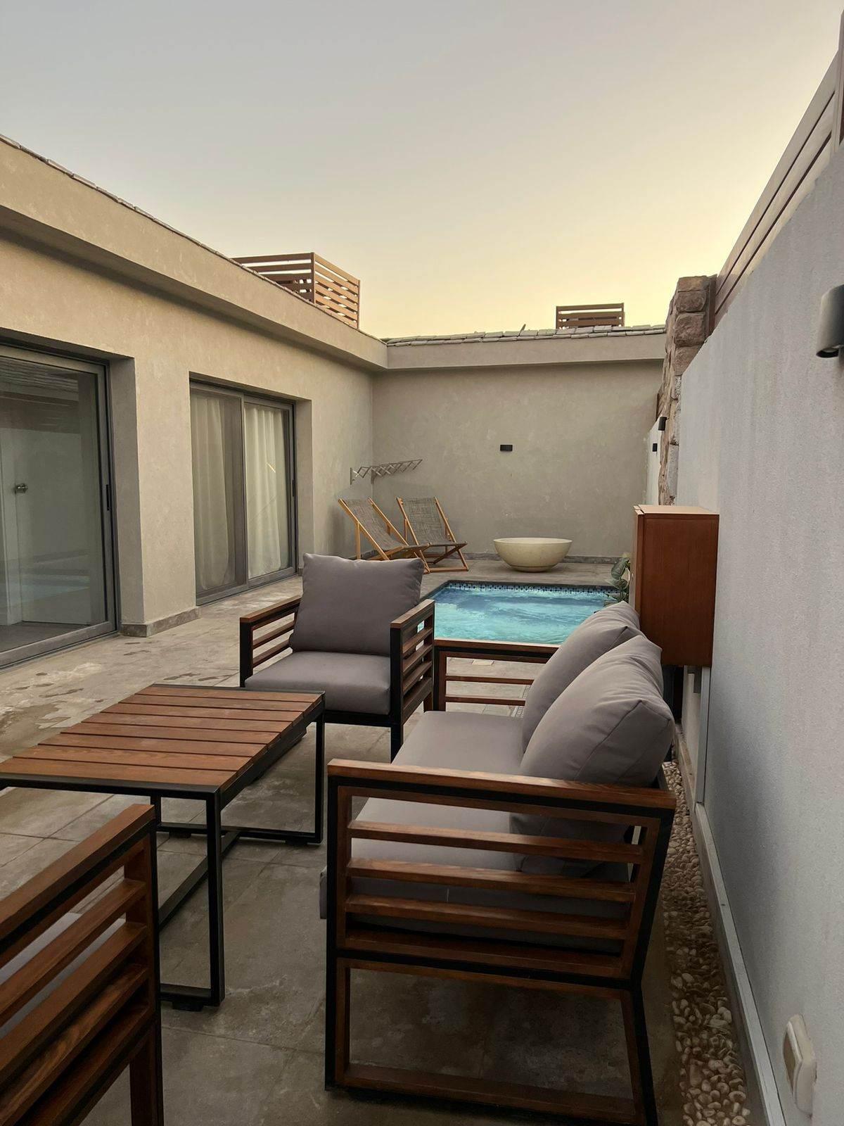 Renzo -   Property 1239