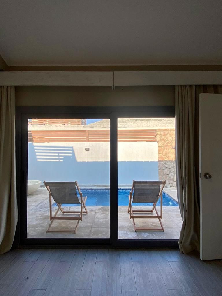 Renzo -   Property 1239