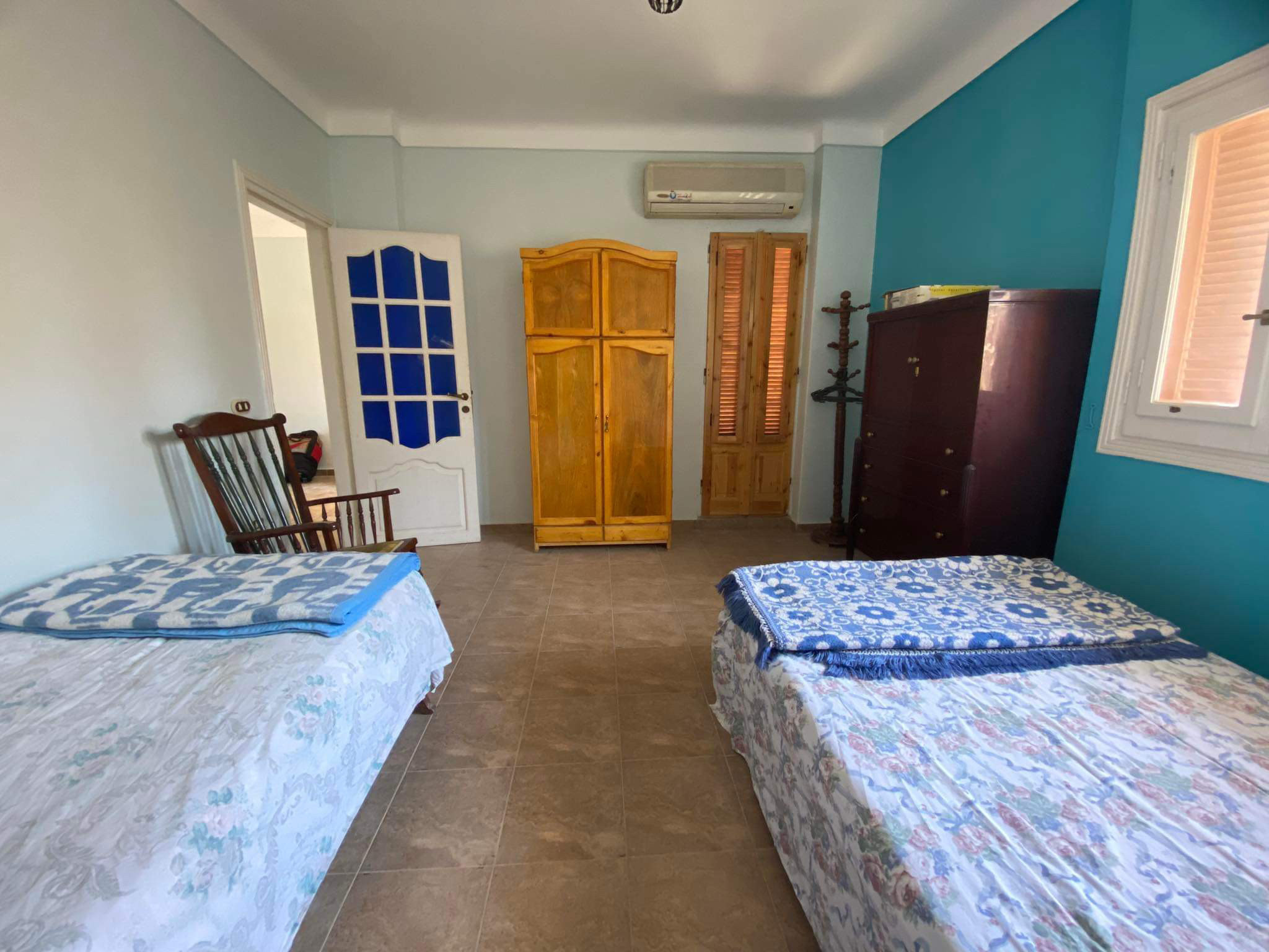 Renzo -   Property 1052