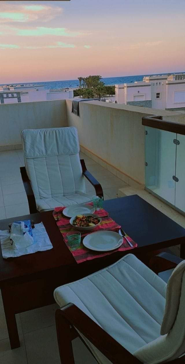 شاليه امواج للايجار ٢غرف (مستر) ٢ حمام