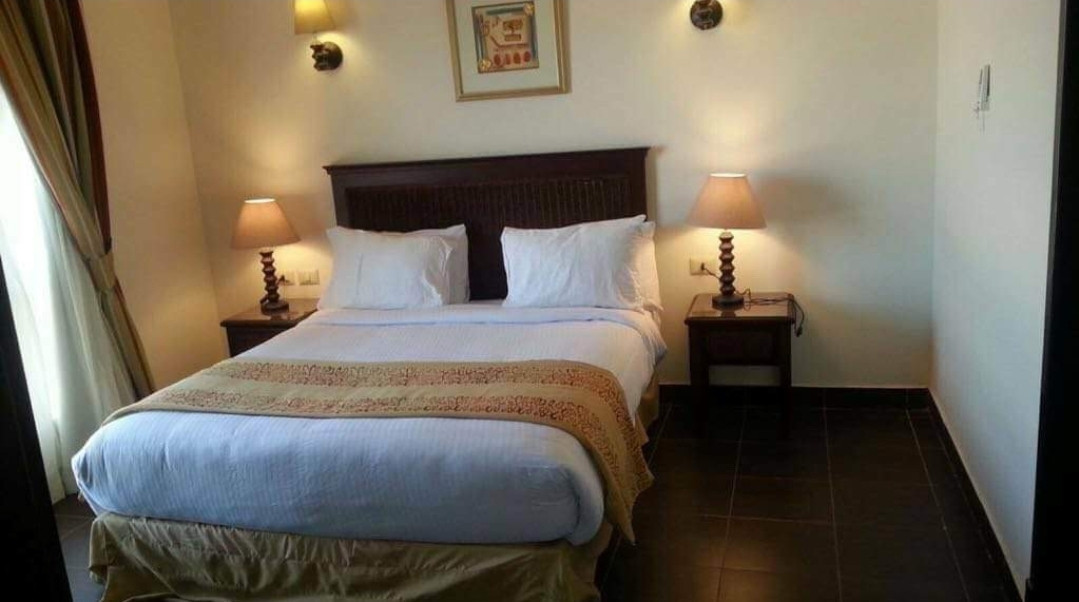 Renzo -   Property 1071