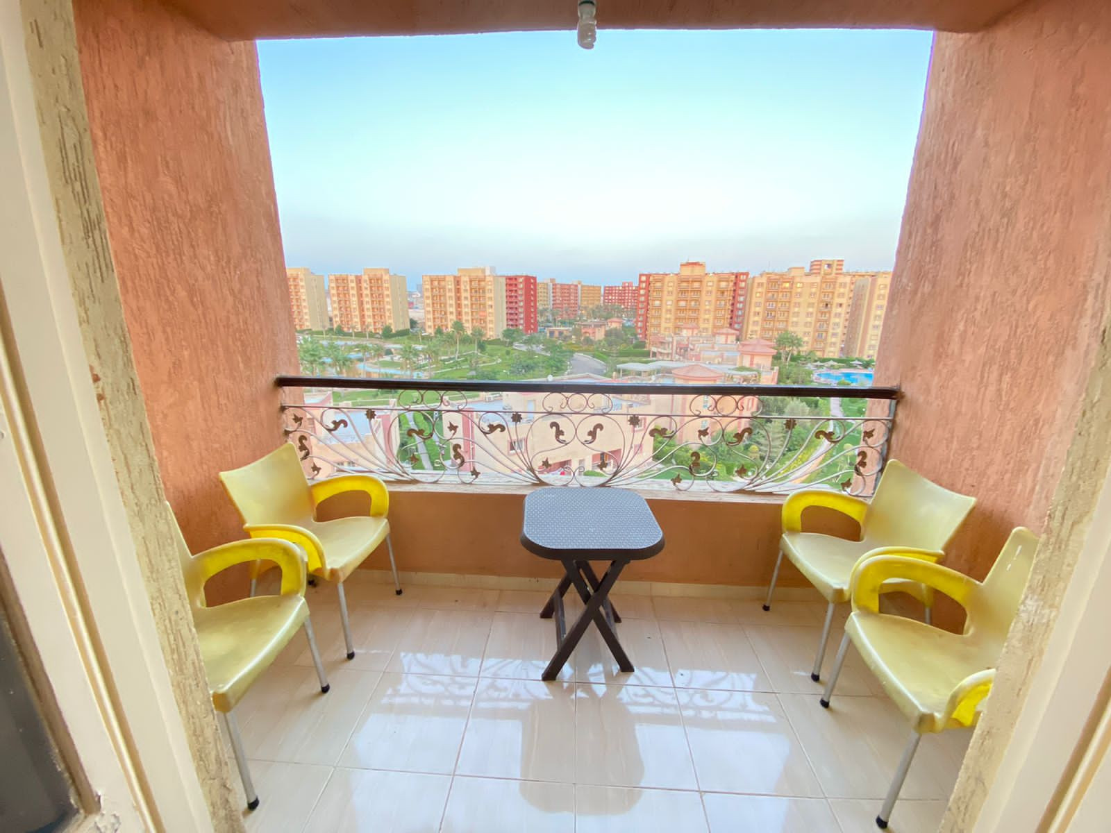 Renzo -   Property 964