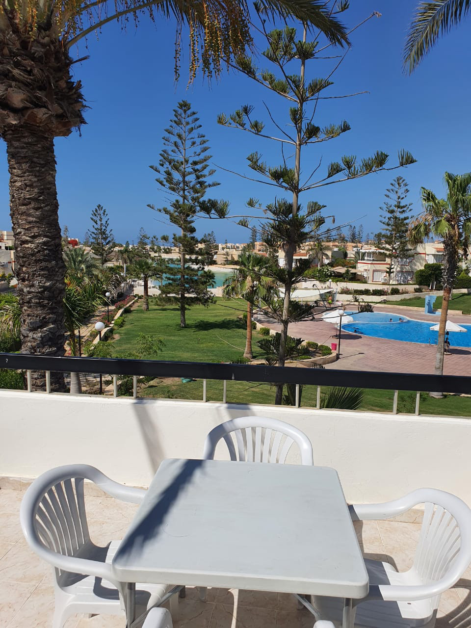 Renzo -   Property 830