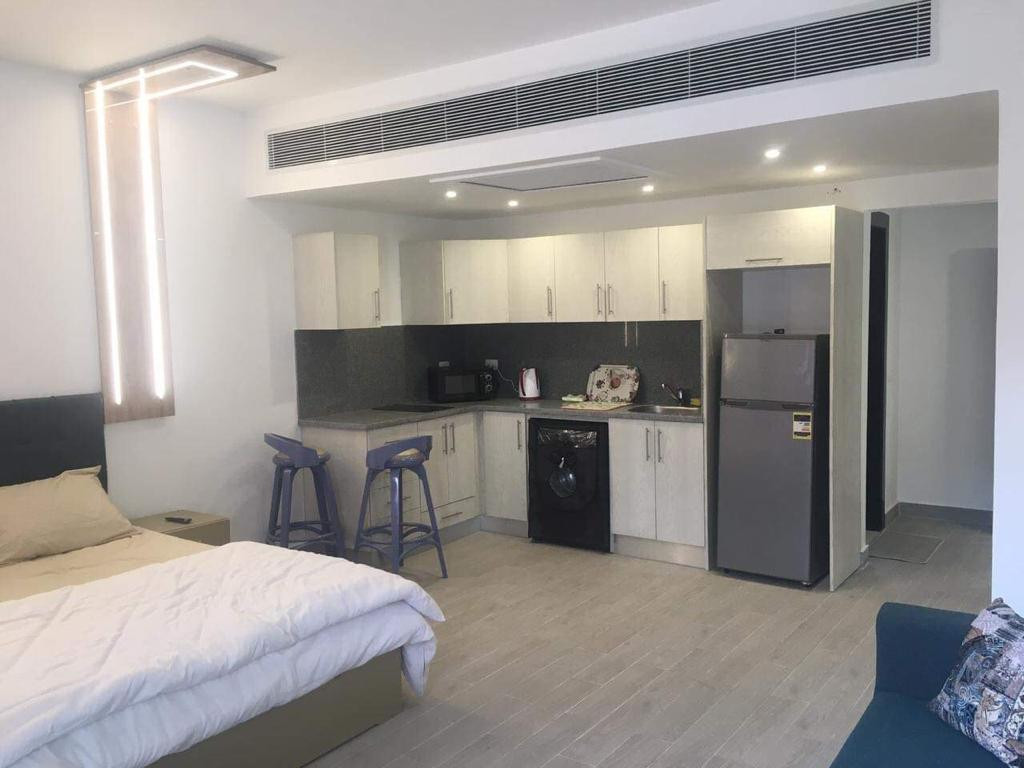 Renzo -   Property 1249