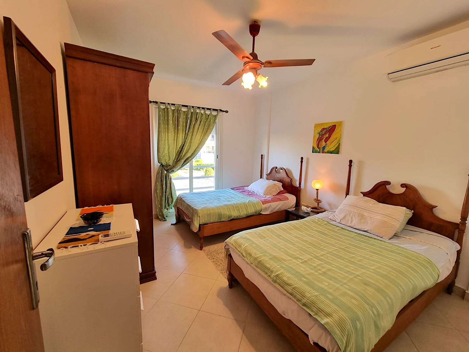 Renzo -   شالية فى أمواج يطل على لاندسكيب