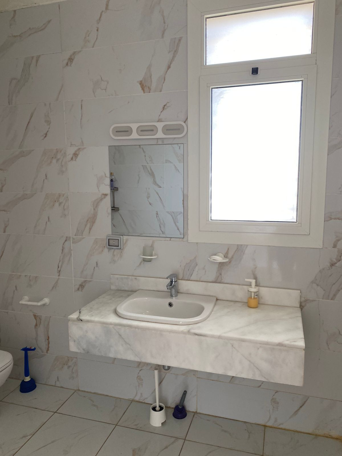 Renzo -   Property 1263