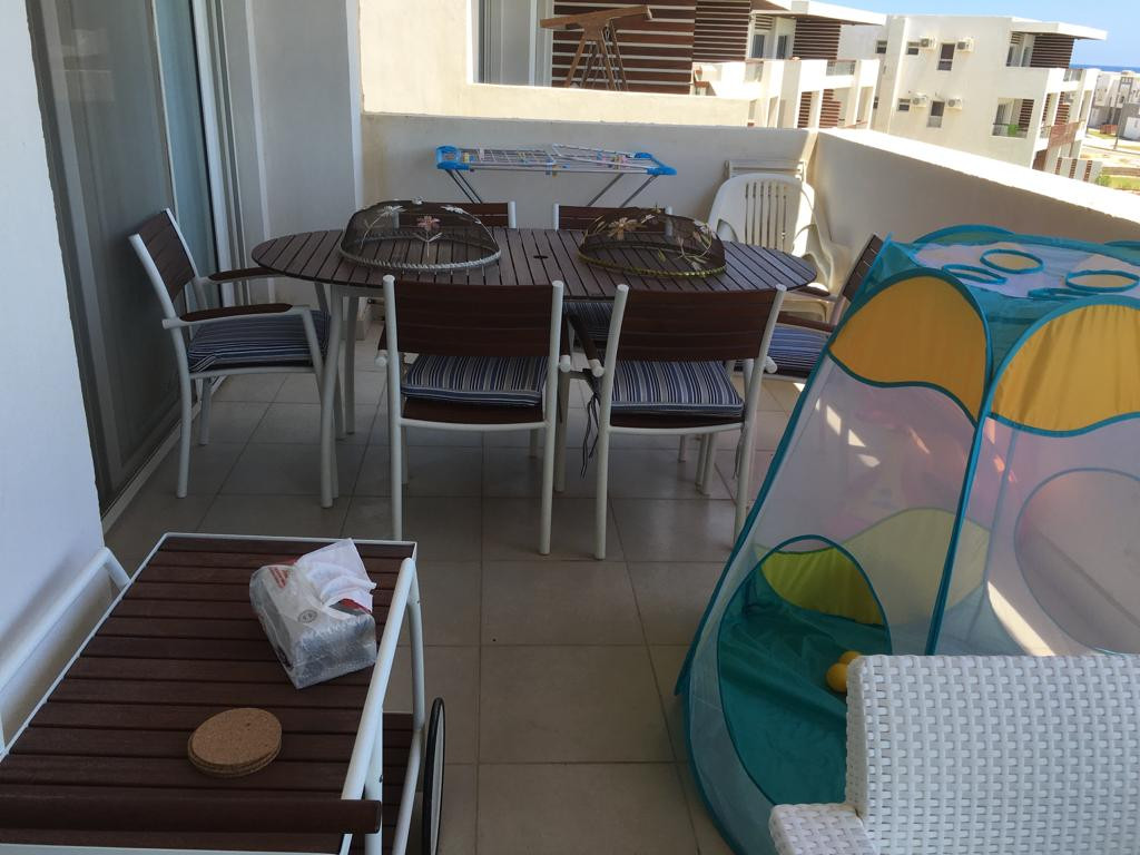 Renzo -   شالية فى أمواج الساحل الشمالى