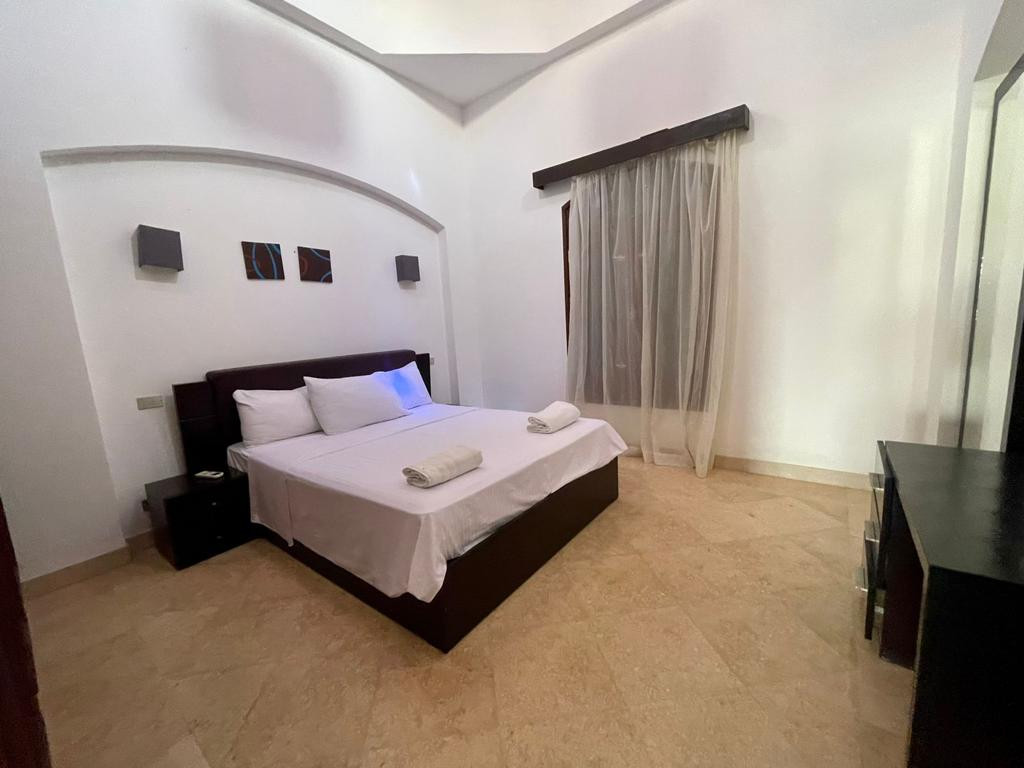 Renzo -   Property 1285