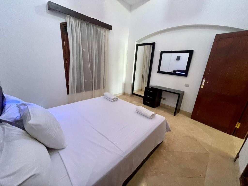 Renzo -   Property 1285