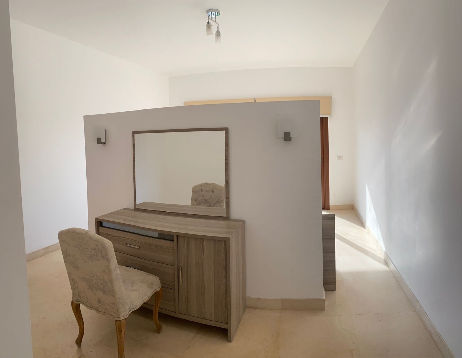 Renzo -   Property 1290