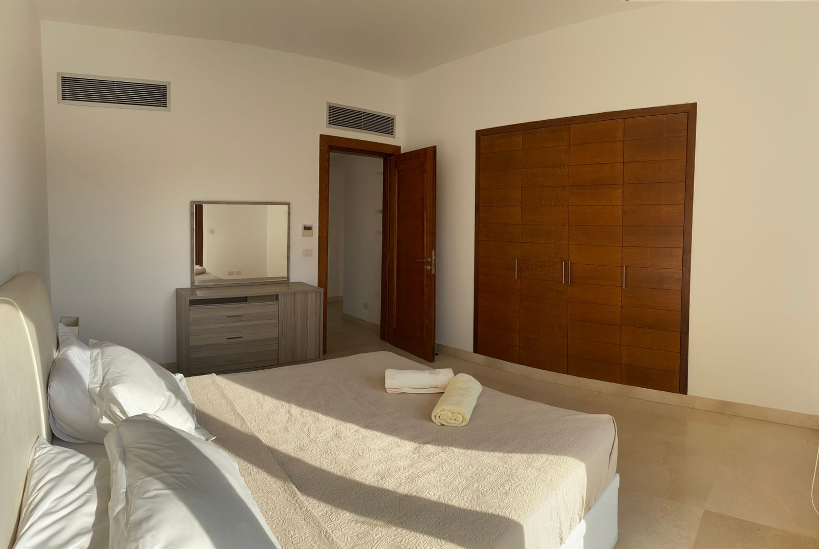 Renzo -   Property 1290