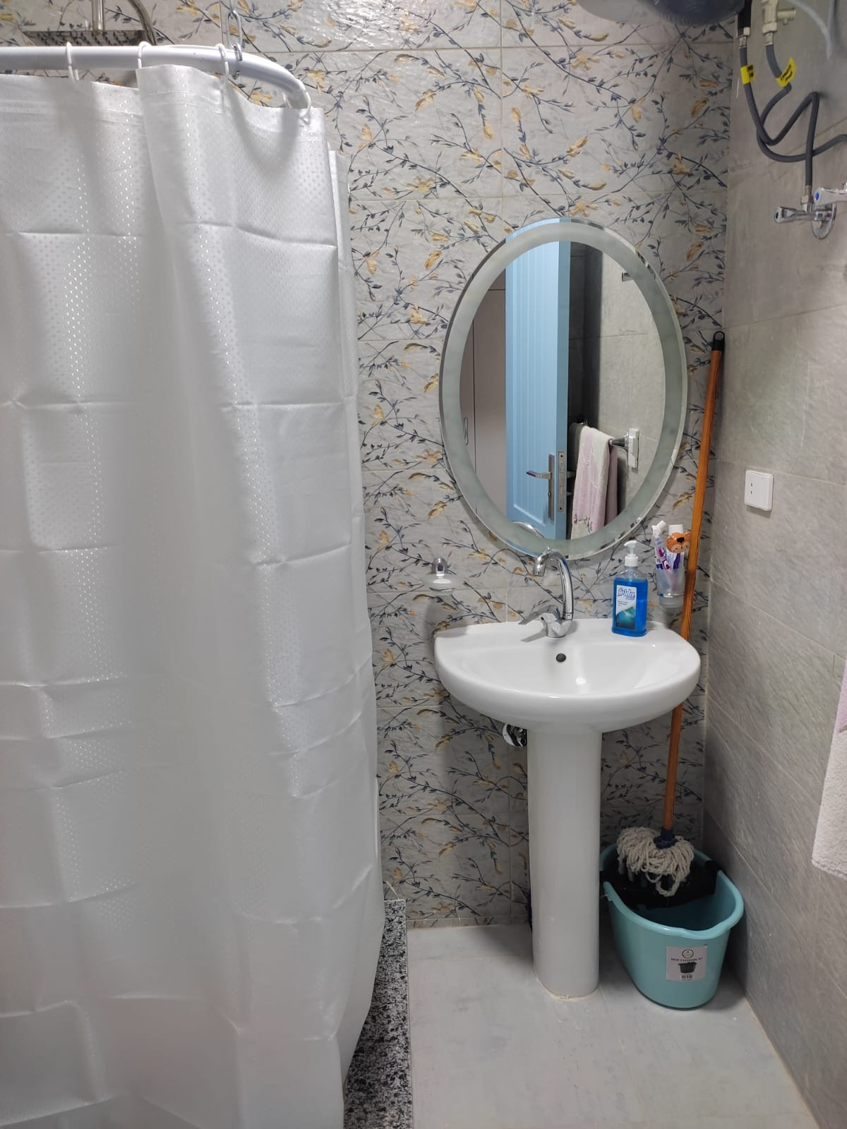 Renzo -   شاليه في لاهاسيندا غرفة دور ارضي بحديقة خاصة