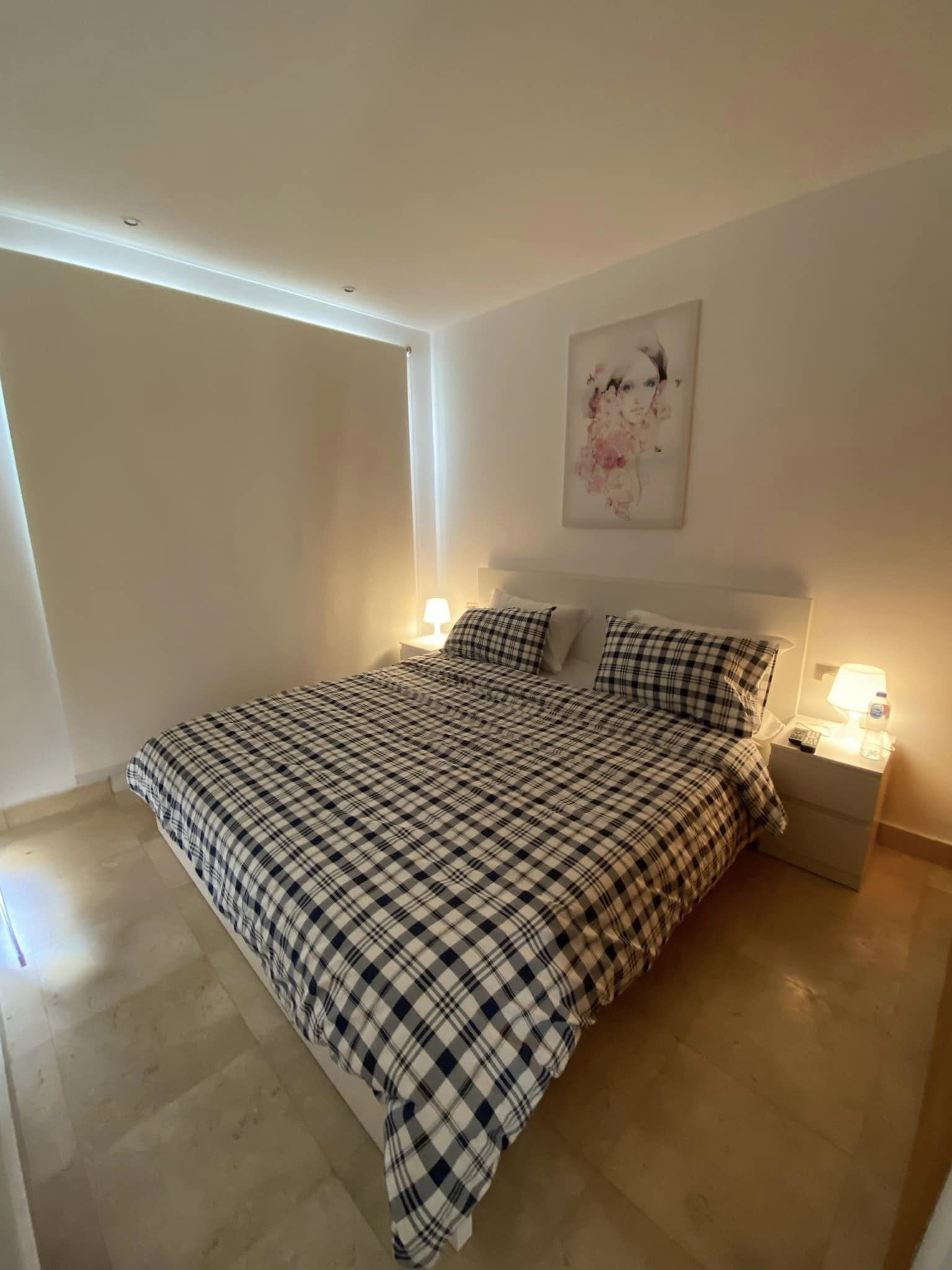 Renzo -   شاليه في الجونه\سكارب