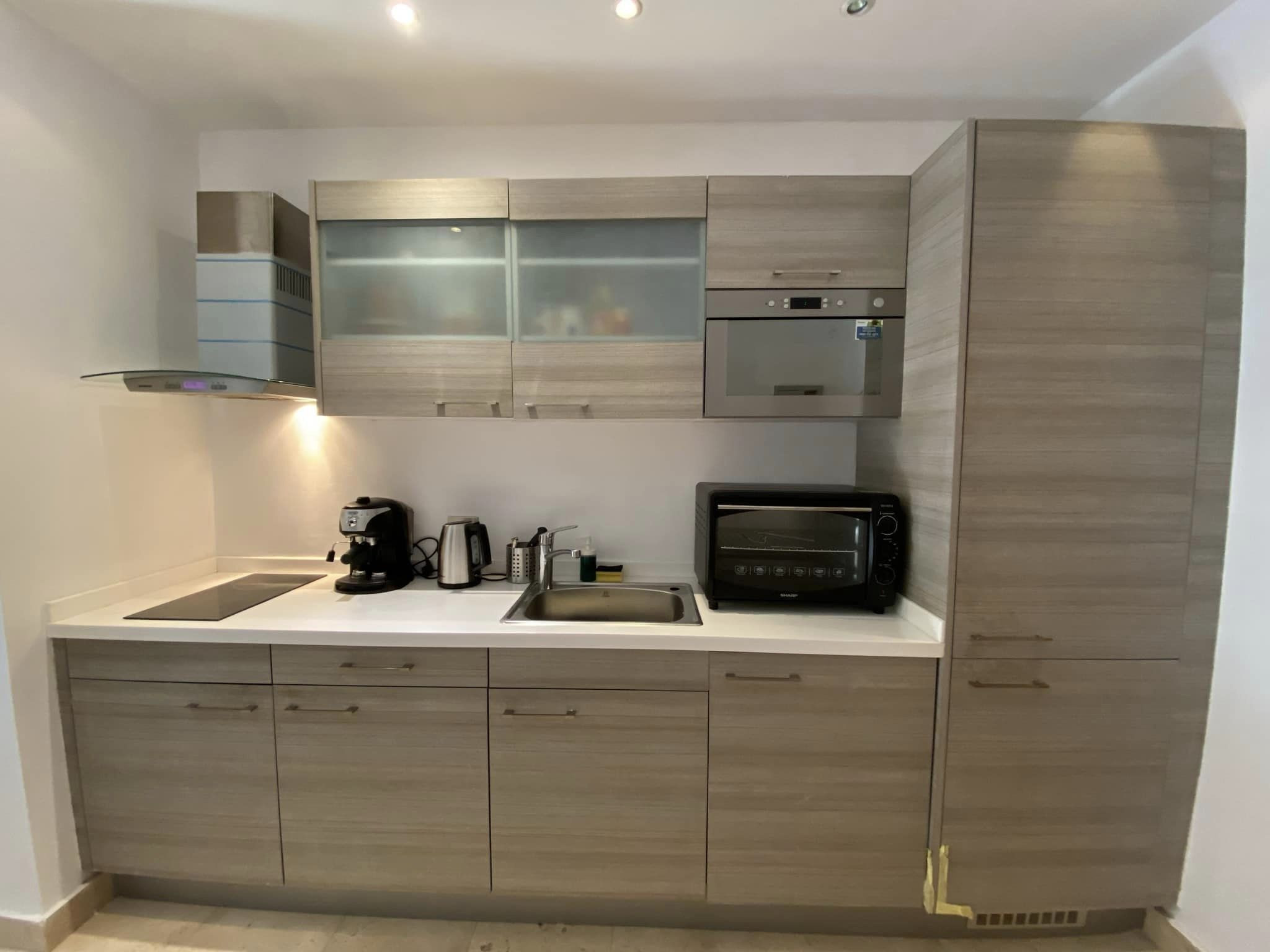 Renzo -   شاليه في الجونه\سكارب