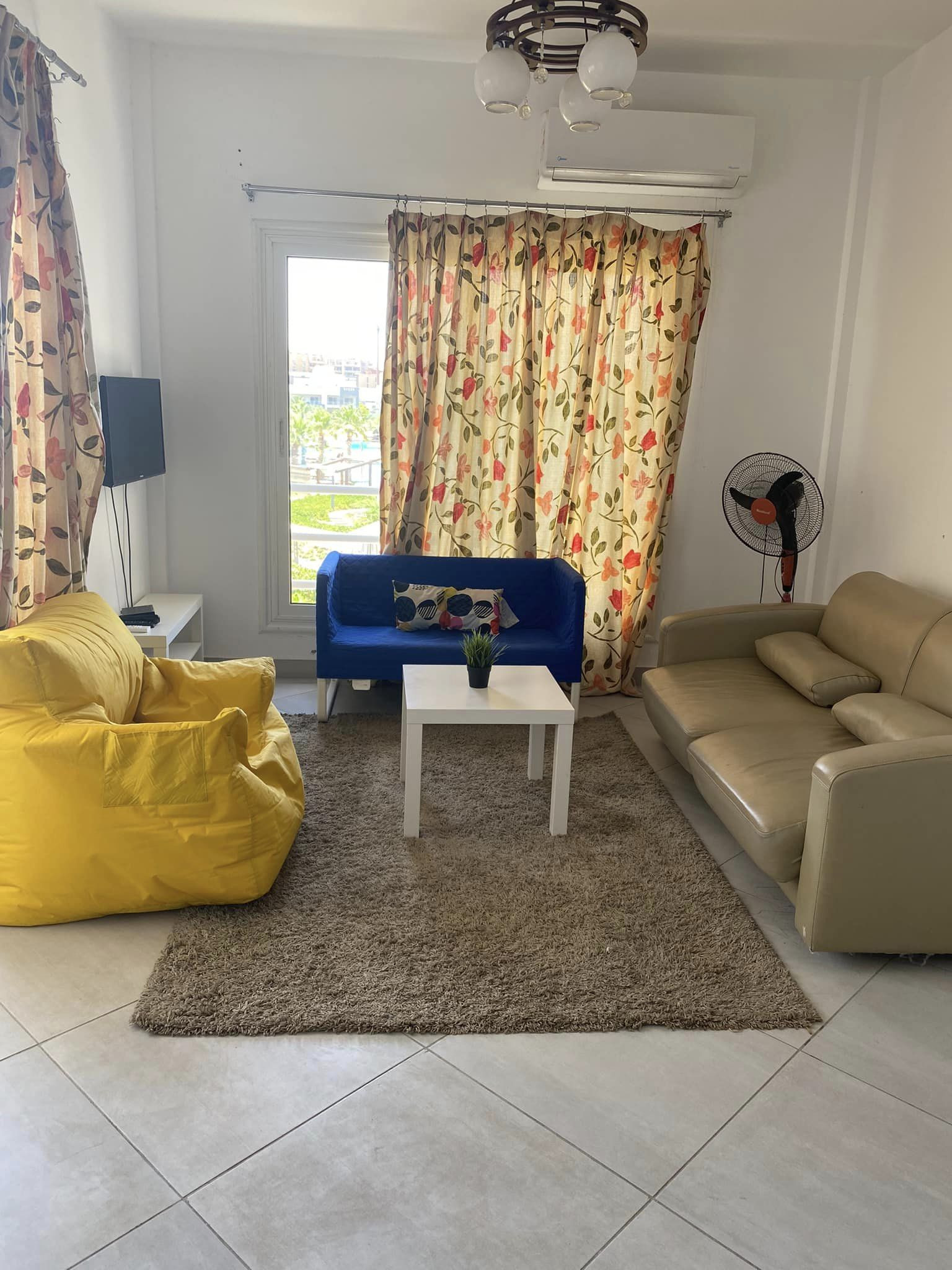 Renzo -   شاليه للإيجار في أمواج مطل على حمام السباحة 2 غرف