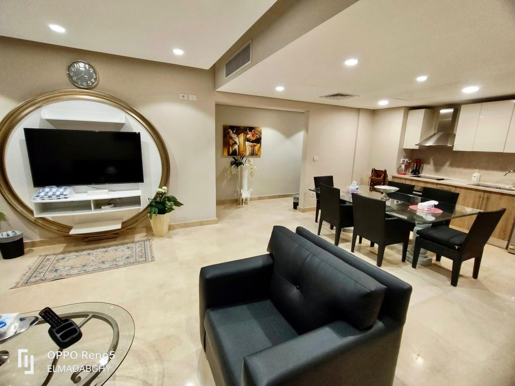 Renzo -   Property 1338