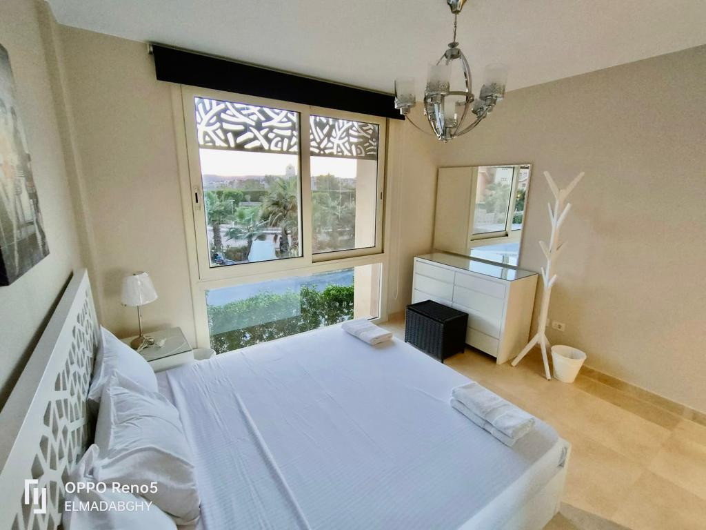 Renzo -   Property 1338