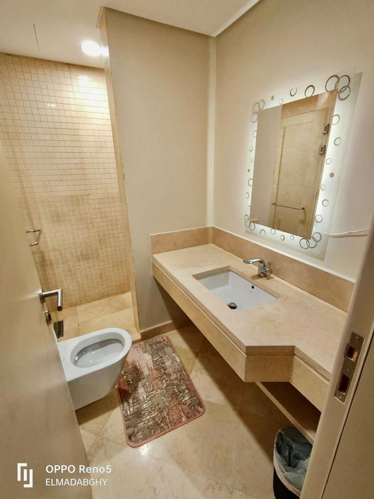 Renzo -   Property 1338