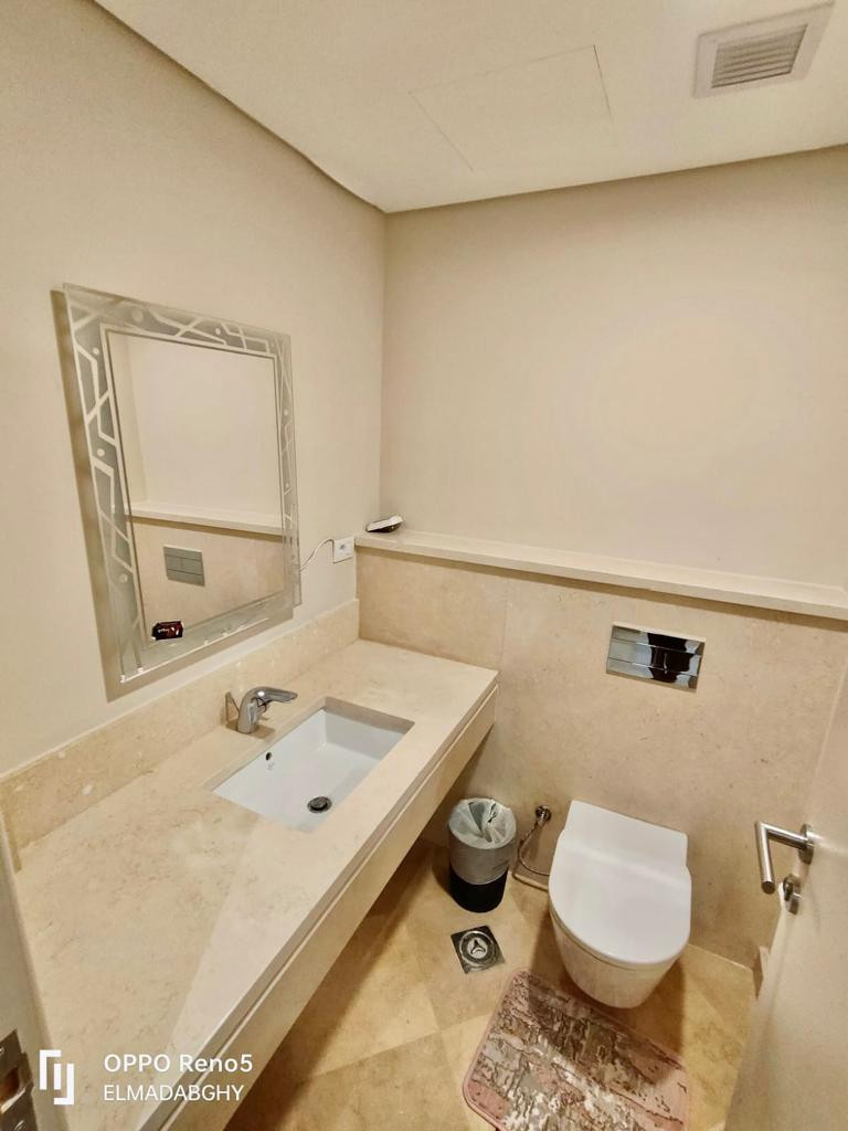 Renzo -   Property 1338