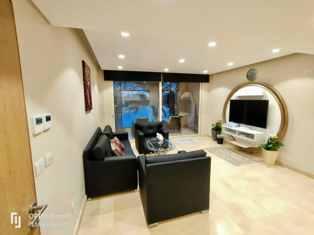 Renzo -   Property 1338