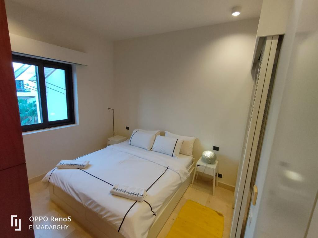 Renzo -   Property 1340