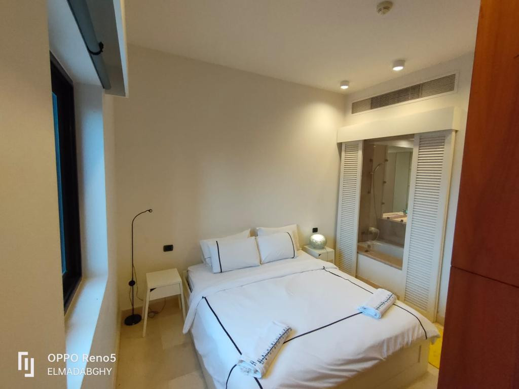 Renzo -   Property 1340