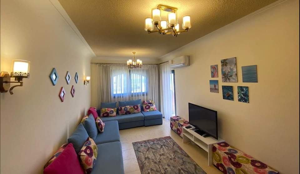 Renzo -   شاليه غرفتين مع روف