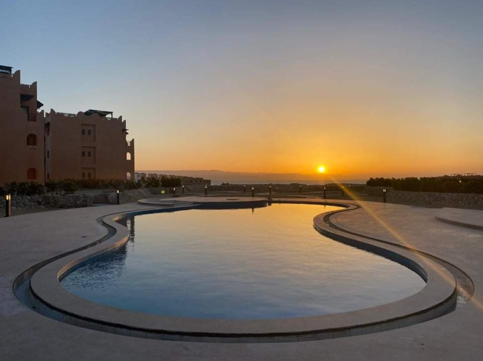 Renzo -   شاليه غرفتين مع روف