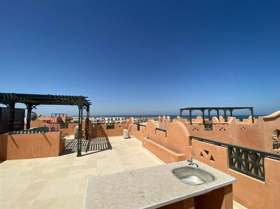 Renzo -   شاليه غرفتين مع روف