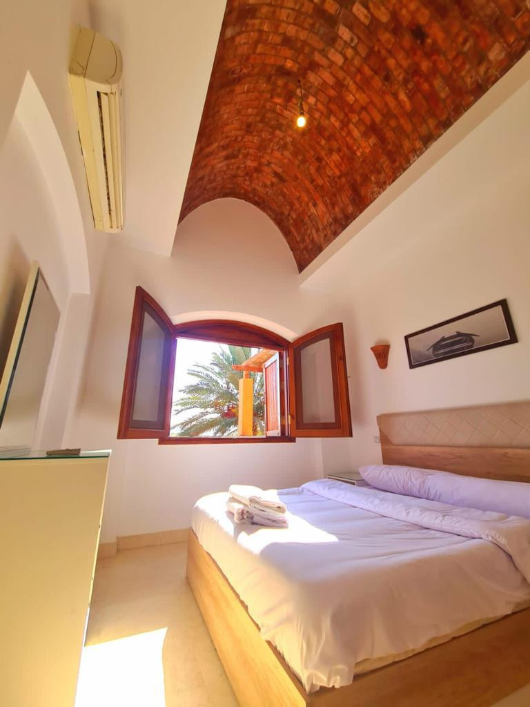 Renzo -   فيلا في ويست جولف