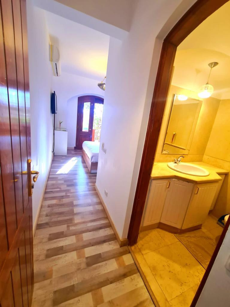 Renzo -   فيلا في ويست جولف