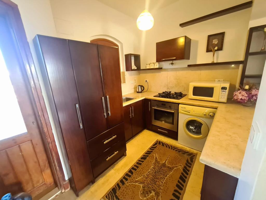 Renzo -   فيلا في ويست جولف