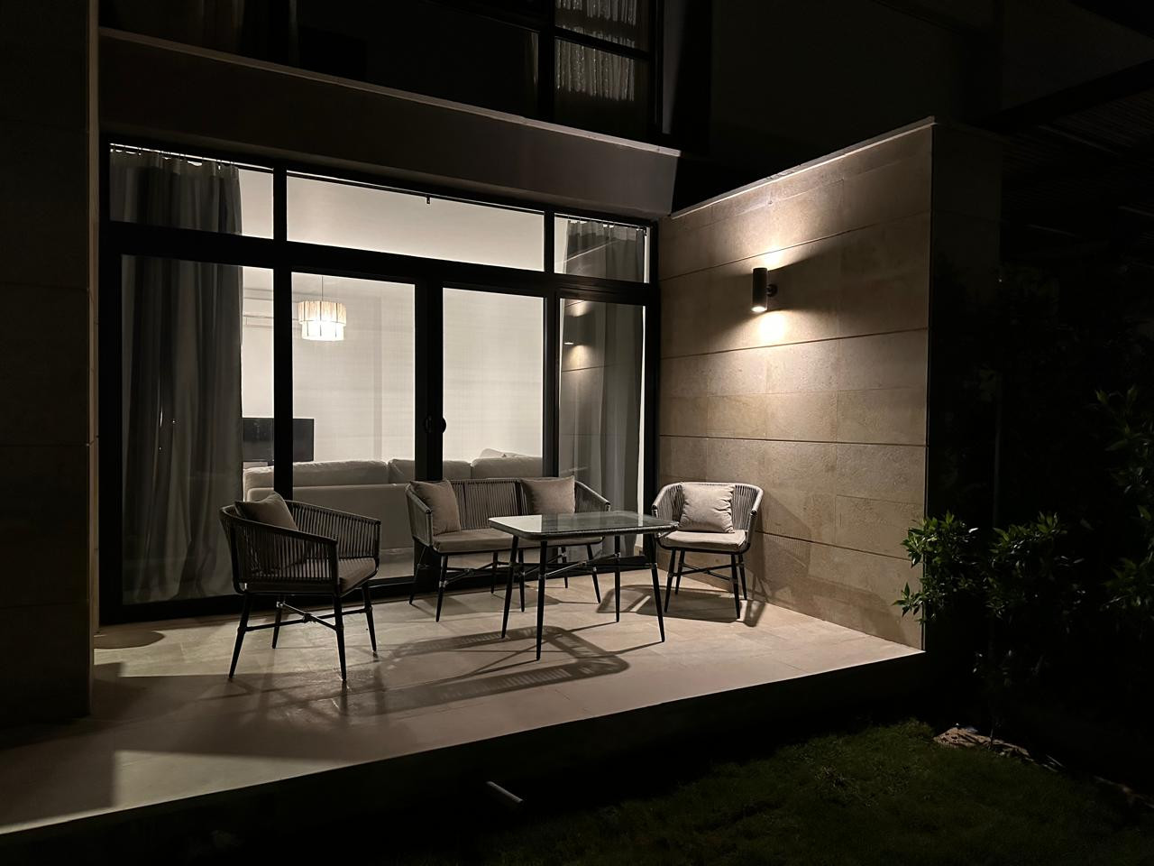 Renzo -   للإيجار توين فيلا سوان ليك الساحل الشمالي