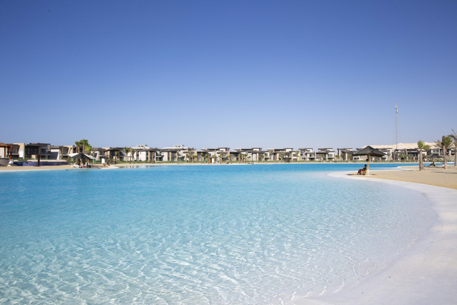 Renzo -   للإيجار توين فيلا سوان ليك الساحل الشمالي